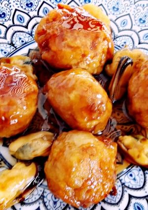 Una foto de Albóndigas de langostinos en salsa de soja