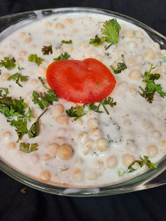 बूंदी का रायता(bundi ka rayta recipe in Hindi) रेसिपी मुख्य फोटो