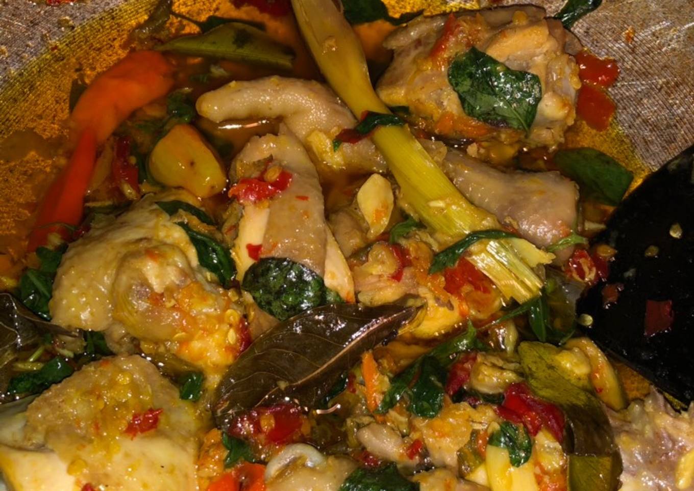 Ayam rica rica pedas