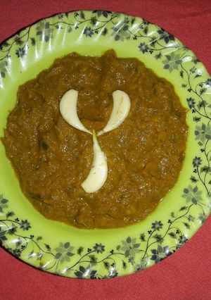 সবুজ রসুনের চাটনি রেসিপির প্রধান ছবি