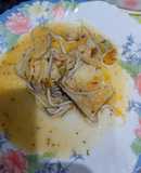 Merluza en salsa con gambas y gulas