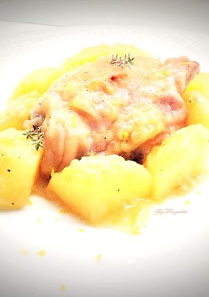 Foto di Cosce e sovracosce di pollo alla birra, e patate