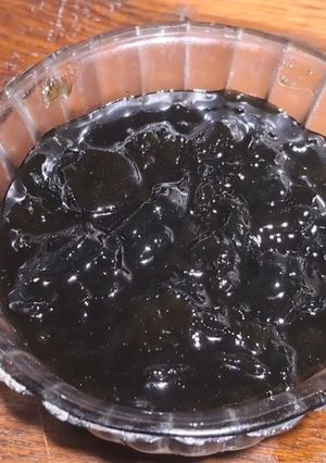 A picture of Blueberry marmalade.