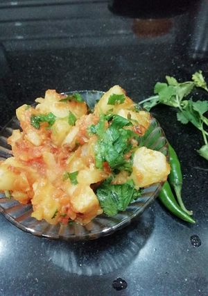 A picture of Tamatari aaloo.