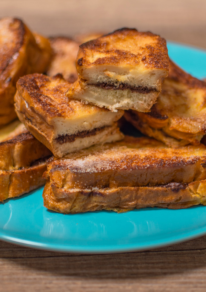 Una foto de Torrijas rellenas de chocolate