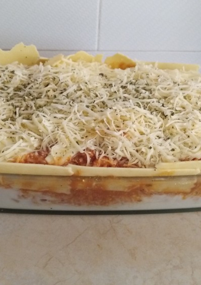 Una foto de Lasaña mixta de carne
