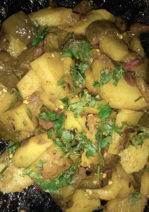 A picture of Potato Brinjal.
