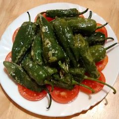 A picture of Pimiento de Padrón.