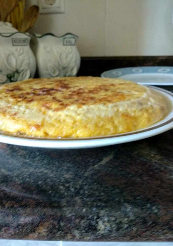 Una foto de Tortilla rellena de jamón York