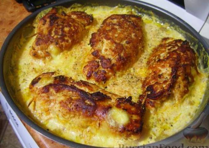 Рецепт Куриные рулетики по-французски с сыром и грибами
