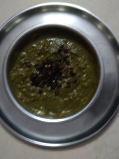 அரைக்கீரை புளி கடையல் (Aaraikeerai puli kadayal recipe in Tamil) செய்முறை முக்கிய புகைப்படம்