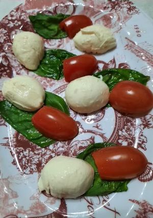 Una foto de Ensalada Caprese