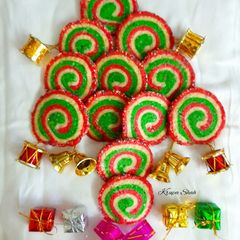 A picture of Christmas swirl cookies (eggless).