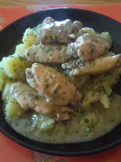 Gluténmentes, tejmentes "tejszínes" csirkeszárny recept fotója