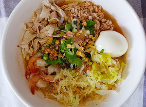 รูปของ ก๋วยเตี๋ยวต้มยำ คีโต