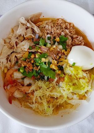 A picture of Keto Tom Yum Noodles.