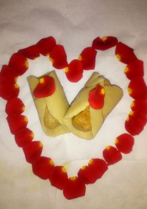 A picture of Mava badam roll.