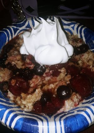 A picture of Berry Medley Protein Oatmeal.