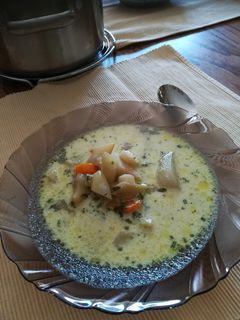 Tejfölös vágott bableves recept fotója