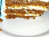 Tort cu blat de cacao și cremă de vanilie