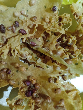 Bagaimana Menyiapkan Peyek kacang Untuk Jualan