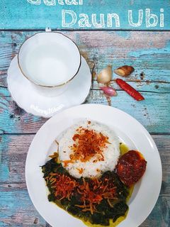 Gambar Gulai Daun Ubi