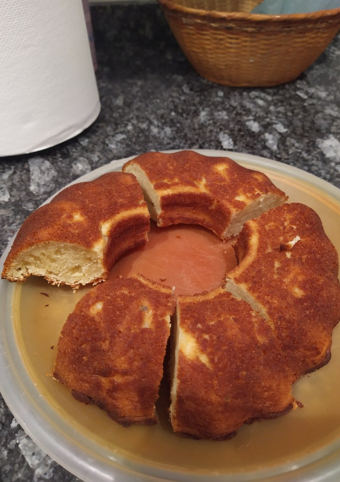 Una foto de Bizcocho con requesón