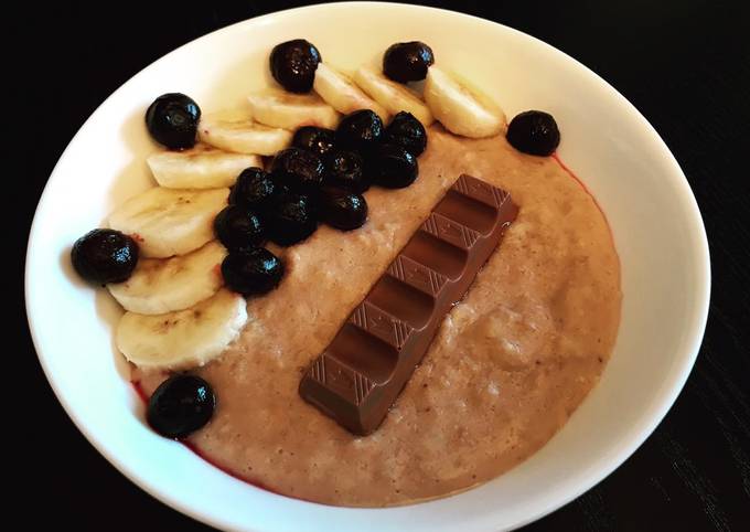 Steps to Prepare Porridge banane choco kinder