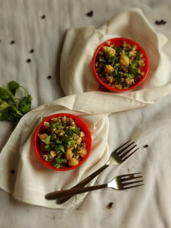 પ્રોટીન સલાડ (Protein Salad Recipe in Gujarati) રેસીપી મુખ્ય ફોટો