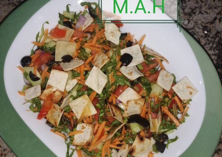 How to Cook Favorite Eastern Mediterranean salad