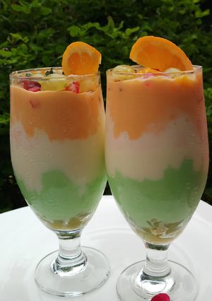 A picture of Tricolour Paneer Rabdi Fruit Truffle.
