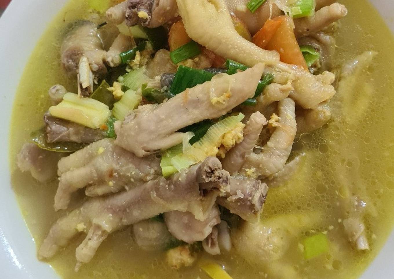 Ceker Ayam Kampung kuah soto
