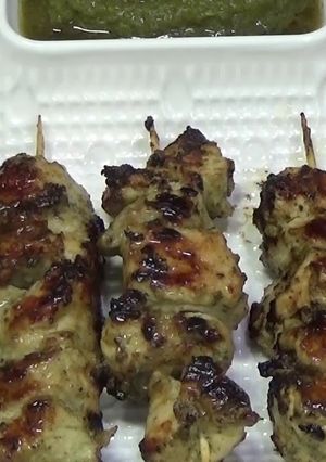 A picture of Chicken Malai Tikka.