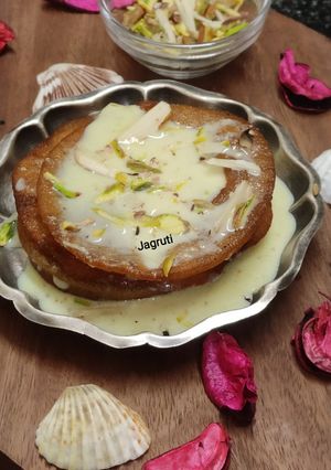 A picture of Wheat Flour Malpua (Served with Rabdi) !!.