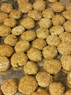 A picture of Tuna Tasties - treats for cats.