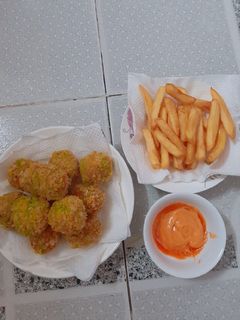 Hình của món Khoai tây bọc phô mai chiên xù.
