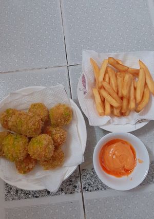 Hình của món Khoai tây bọc phô mai chiên xù.