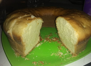 Una foto de Bizcochuelo de vainilla fácil