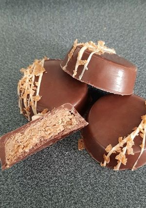 Une photo de Chocolats au gianduja croustillant