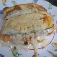 Una foto de Lasagna de vegetales con bolognesa, salsa blanca y queso ❤️