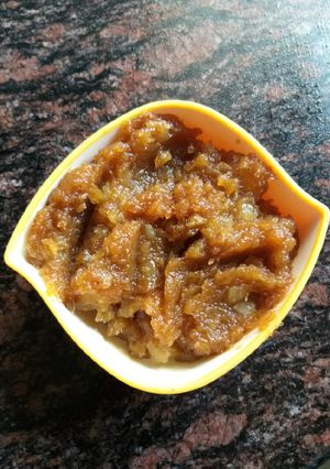 A picture of Amla meethi chutney.