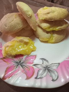 A picture of Stuffed Lemon Cookies 🍪 🍪🍪.