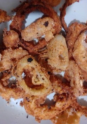 Gluténmentes hagymakarika recept fotója