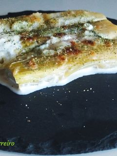 Una foto de Puerros gratinados al roquefort