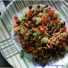 A picture of Chana chaat.