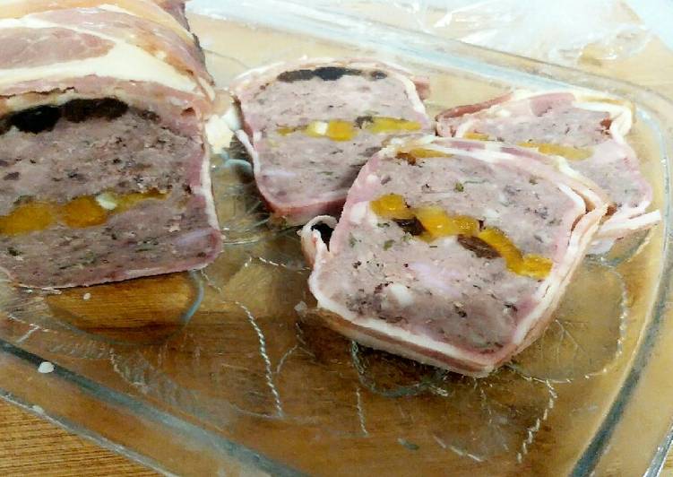 Step-by-Step Guide to Prepare Super Quick Homemade Beef veal Bacon terrine