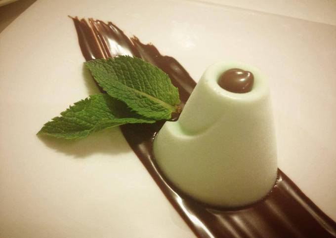 Recipe of Traditional MINT PANNACOTTA - Lactose, egg and gluten FREE for Breakfast Food