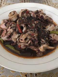 Foto resep Oseng cumi tinta hitam