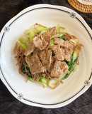 Bún gạo lứt xào thịt bò