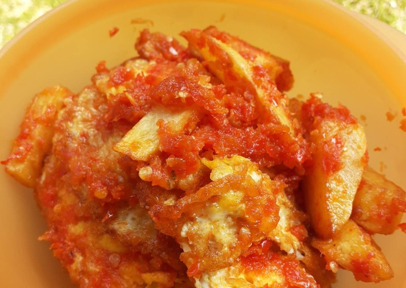 Balado telor kentang